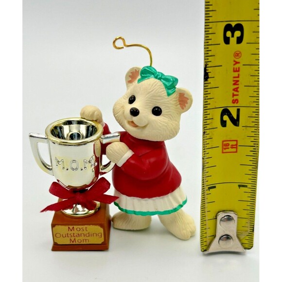 VINTAGE 1994 Hallmark Keepsake Ornament- Most Outstanding Mom/Mother- Teddy Bear - Picture 3 of 12